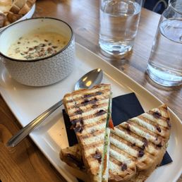 soup and sandwich combo (turkey pesto and clam chowder)