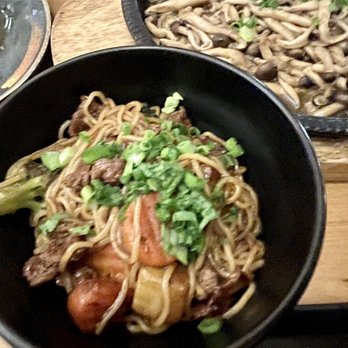 Hidden Sushi - Steak And chicken yakisoba - Japanese Near Me - Orlando, Florida