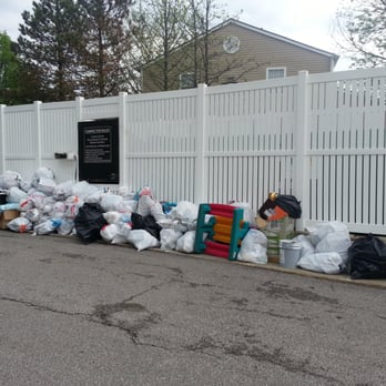 Williamsburg Townhomes - Trash builds up by trash compactor and looks like this for weeks at a time. - Apartments Near Me - Northfield, Ohio