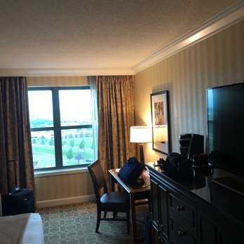 Omni Interlocken Hotel - Move room with a Mountain View (by request) - Hotels Near Me - Broomfield, Colorado