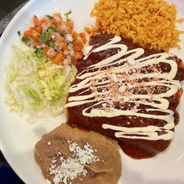 10/10 yum!  ENCHILADAS -3 Enchiladas with Your Choice of Protein, Red or Green, Served with beans and rice