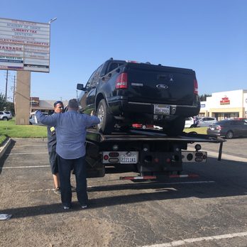 Tashmo Auto Center - Towing the truck back to our house - Auto Repair Near Me - Santa Ana, California Tashmo Auto Center - Towing the truck back to our house - Auto Repair Near Me - Santa Ana, California
