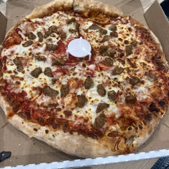 Guido's Pizza & Pasta - Sausage pizza - Pizza Near Me - Northridge, California Guido's Pizza & Pasta - Sausage pizza - Pizza Near Me - Northridge, California