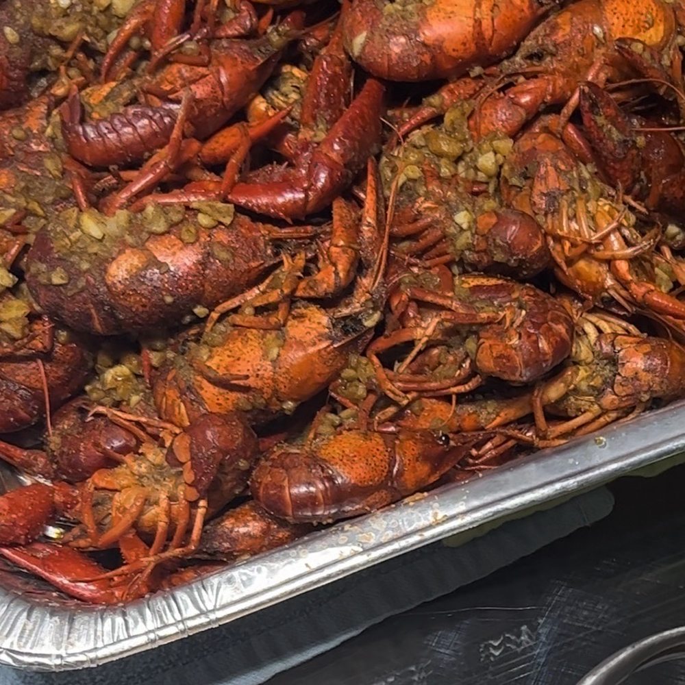 Anna’s Crawfish & Seafood - Crawfish boil - Cajun/Creole Near Me - Houston, Texas