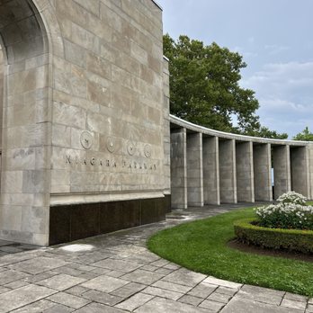 Mather Arch - Parks Near Me - Fort Erie, Ontario