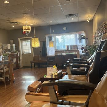 Angel Nails - Pedicure chairs - Nail Salons Near Me - East Bridgewater, Massachusetts