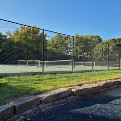 Listowel Park - Tennis/pickle ball ready courts