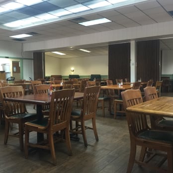 Stephanie's Restaurant - Plenty of room to pull up a chair! - American Near Me - Greensboro, North Carolina