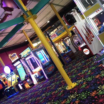 Daytona Lagoon - Arcade - Water Parks Near Me - Daytona Beach, Florida