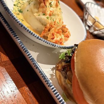 Red Lobster - Seafood Near Me - Ronkonkoma, New York