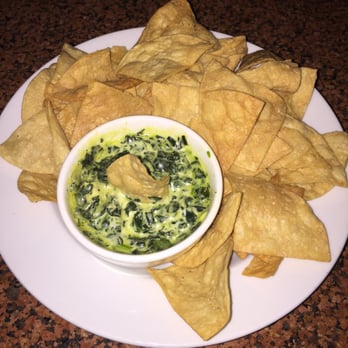 Freda's Seafood Grille - Spinach dip was a good choice for an appetizer! - Seafood Near Me - Austin, Texas