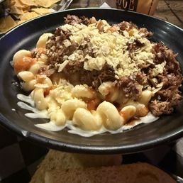Loaded Mac. So good. Who knew potato chip topping is just what Mac and Cheese needed?!? Loaded Mac. So good. Who knew potato chip topping is just what Mac and Cheese needed?!?