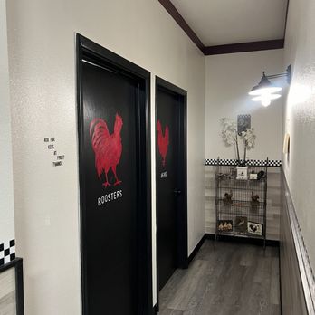 Wing it up - inside - New American Near Me - Albuquerque, New Mexico
