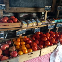 Woods Edge Farm Stand