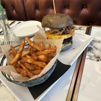 Sugar Factory - Dakine Burger $22 - American Near Me - Honolulu, Hawaii Sugar Factory - Dakine Burger $22 - American Near Me - Honolulu, Hawaii