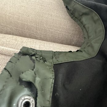 Rains - Jacket with damage - Women's Clothing Near Me - New York, New York Rains - Jacket with damage - Women's Clothing Near Me - New York, New York