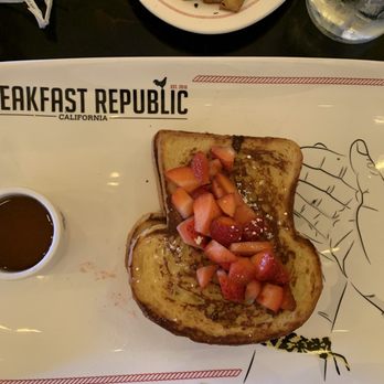 Breakfast Republic - Strawberry French Toast - Breakfast & Brunch Near Me - Irvine, California