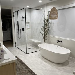 Master bathroom Master bathroom