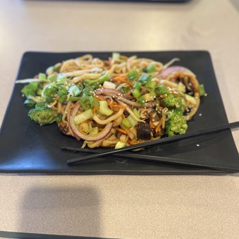 Carly's Healthy Cuisine - Sir Fried Handmade Noodles with Shiitake - Asian Fusion Near Me - Branson, Missouri Carly's Healthy Cuisine - Sir Fried Handmade Noodles with Shiitake - Asian Fusion Near Me - Branson, Missouri
