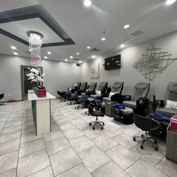 iCare The Nail Bar - Nail Salons Near Me - Mount Juliet, Tennessee