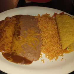 Casa De Miguels - Lunch special enchilada, taco rice and beans $7.99