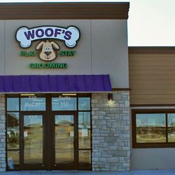Woof's Play & Stay