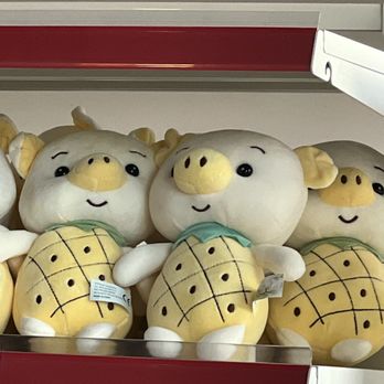 Pink Pig - Stuff animals - Bubble Tea Near Me - Irvine, California Pink Pig - Stuff animals - Bubble Tea Near Me - Irvine, California