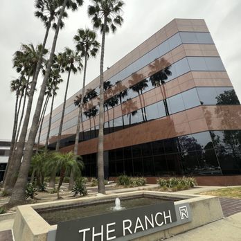 Access Offices - Palm Tree Entrance - Shared Office Spaces Near Me - Seal Beach, California