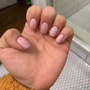 Lakeview Nails - Nail Salons Near Me - Chicago, Illinois Lakeview Nails - Nail Salons Near Me - Chicago, Illinois