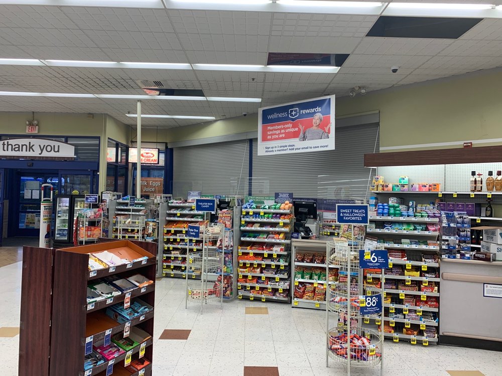 RITE AID Updated July 2024 20 Reviews 5212 W Walnut Ave, Visalia