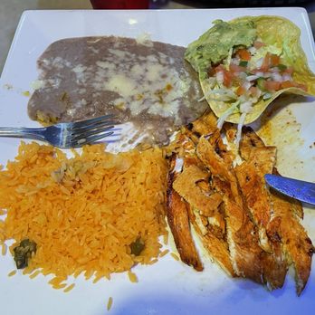 El Tequila Mexican Restaurant - El Tequila Especial (Lunch), thin chicken w/ rice, refried beans and salad. - Mexican Near Me - Gilford, New Hampshire El Tequila Mexican Restaurant - El Tequila Especial (Lunch), thin chicken w/ rice, refried beans and salad. - Mexican Near Me - Gilford, New Hampshire