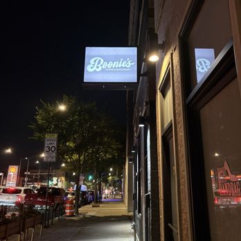Boonie's Filipino Restaurant - Exterior - Filipino Near Me - Chicago, Illinois