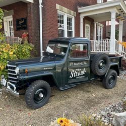 Straub Brewery Visitor Center & Tap Room
