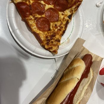 Costco Wholesale - Hot dog and Pizza - Wholesale Stores Near Me - Auburn Hills, Michigan Costco Wholesale - Hot dog and Pizza - Wholesale Stores Near Me - Auburn Hills, Michigan