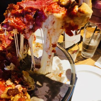 Giordano's - Pizza - Pizza Near Me - Chicago, Illinois Giordano's - Pizza - Pizza Near Me - Chicago, Illinois