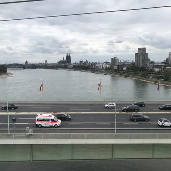 Kölner Seilbahn - Cable Cars Near Me - Cologne, NW