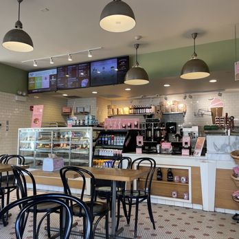 Stan's Donuts & Coffee - Donuts Near Me - Chicago, Illinois Stan's Donuts & Coffee - Donuts Near Me - Chicago, Illinois