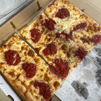 Mamma Marias - Grandma Pizza - Pizza Near Me - Tobyhanna, Pennsylvania