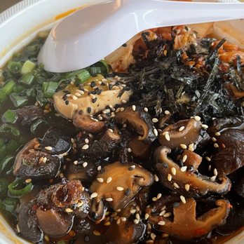 Parlor - Kimchi shin ramyun from Sura Noodles - Food Court Near Me - Kansas City, Missouri