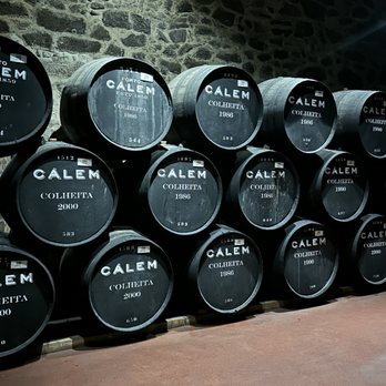 Cálem - Wineries Near Me - Vila Nova de Gaia, 13