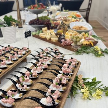 Straub's Charcuteries - Sushi spoons. - Caterers Near Me Straub's Charcuteries - Sushi spoons. - Caterers Near Me