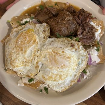 Presidio Cocina Mexicana - Chilaquiles with birria meat - Mexican Near Me - Phoenix, Arizona
