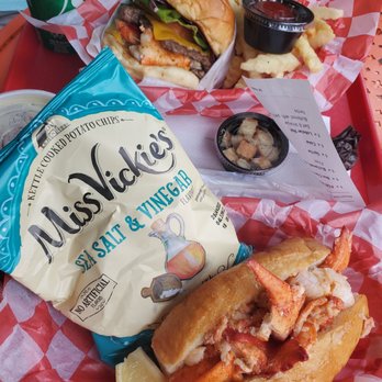 Fat Cheeks Hawaii - Lobster roll, lobster burger, small clam chowder in cup on left. - Sandwiches Near Me - Honolulu, Hawaii
