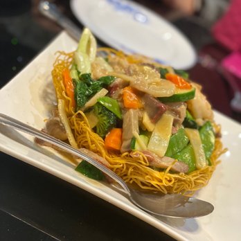 Got Phở? - Crispy Noodle with Chicken - Chinese Near Me - Reno, Nevada Got Phở? - Crispy Noodle with Chicken - Chinese Near Me - Reno, Nevada