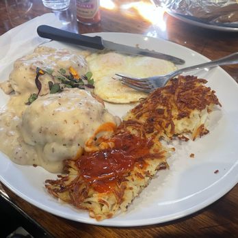 Mama's Egg House - Biscuits and gravy - Breakfast & Brunch Near Me - Idyllwild, California