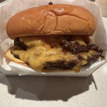 Intuit Dome - Cheeseburger from Grey Goose lounge - Stadiums & Arenas Near Me - Inglewood, California Intuit Dome - Cheeseburger from Grey Goose lounge - Stadiums & Arenas Near Me - Inglewood, California