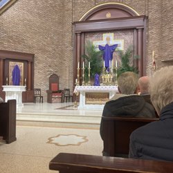 Saint Helen Roman Catholic Church - 3rd day of Holy Week 9am mass