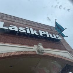 LasikPlus - Outside