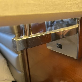 Crystal Gateway Marriott - Dust. Room was vert dusty - Hotels Near Me - Arlington, Virginia Crystal Gateway Marriott - Dust. Room was vert dusty - Hotels Near Me - Arlington, Virginia