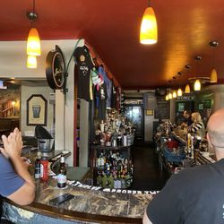 Kitty O'Reillys - Bar area